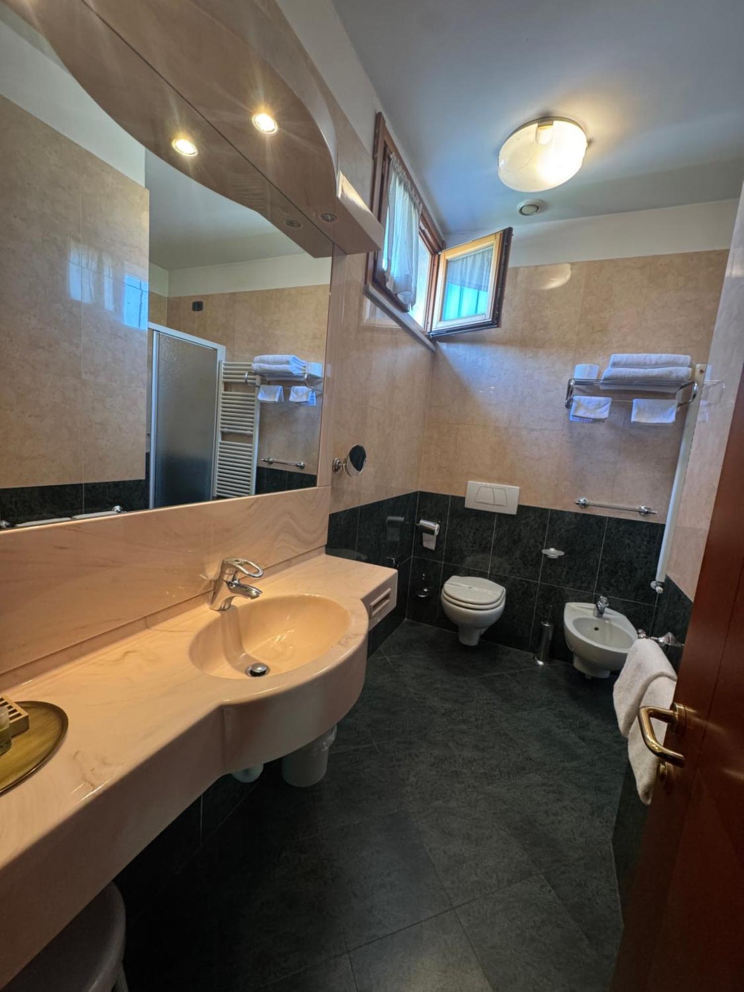 מילאנו Hotel Valganna מראה חיצוני תמונה