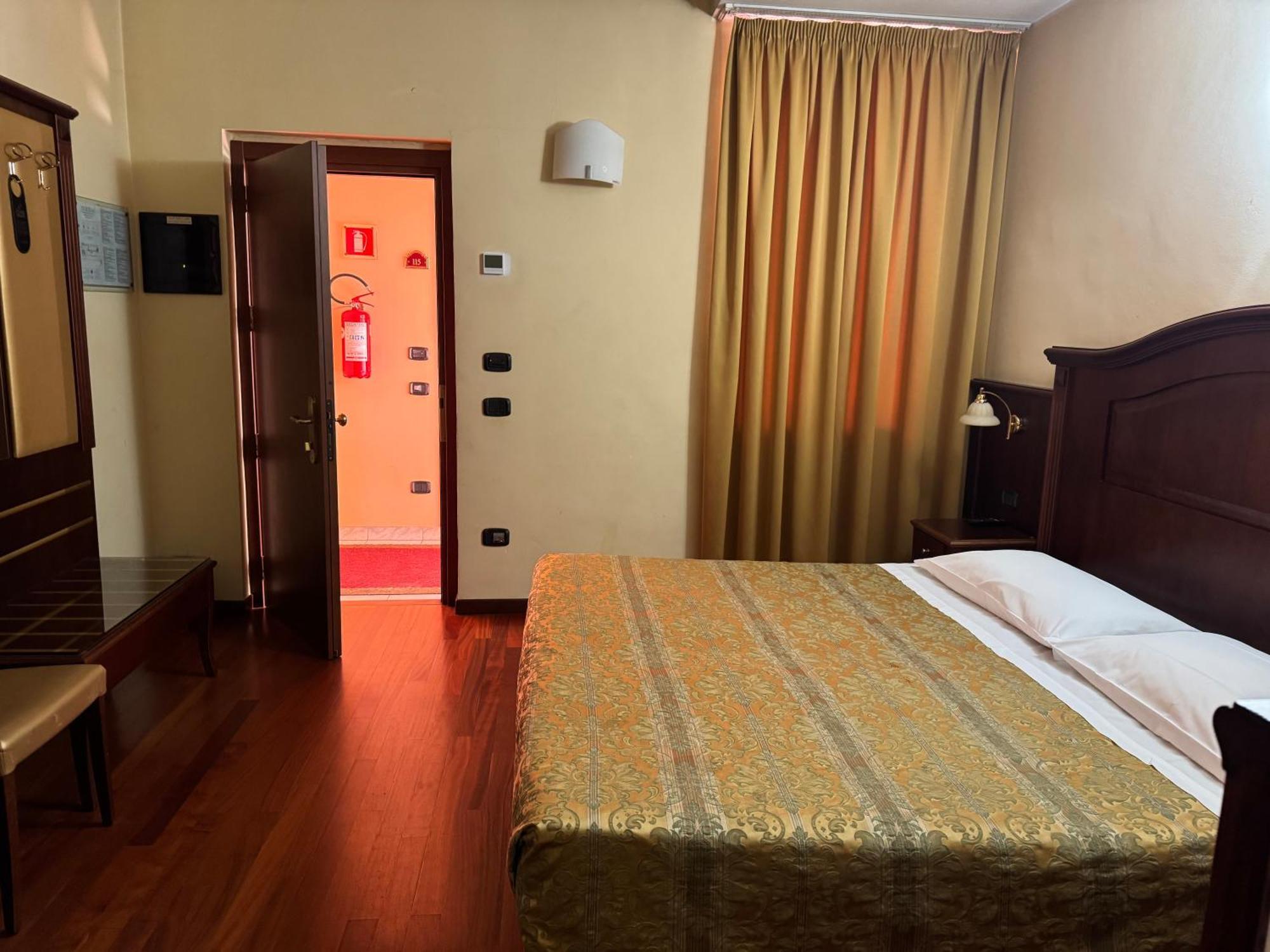 מילאנו Hotel Valganna מראה חיצוני תמונה